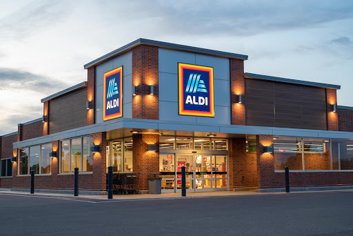ALDI, 3064 Commercial Blvd, Chippewa Falls, WI 54729, USA, 