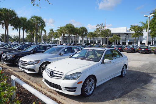 Mercedes Benz Dealer «Mercedes-Benz of Pembroke Pines», reviews and photos, 14199 Pines Blvd, Pembroke Pines, FL 33027, USA