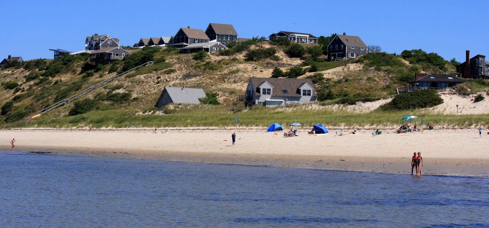 Photo of Corn Hill beach with spacious shore