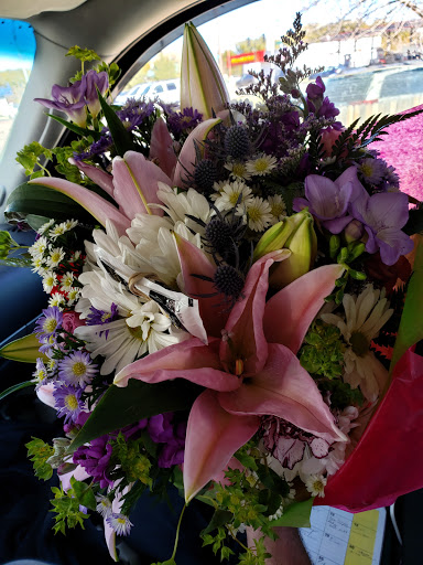 Florist «Springs In Bloom», reviews and photos, 318 E Colorado Ave, Colorado Springs, CO 80903, USA