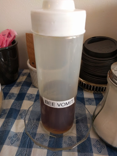 Book Store «Borderlands Books», reviews and photos, 866 Valencia St, San Francisco, CA 94110, USA