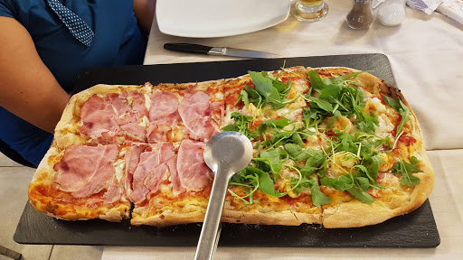 Ristorante Pizzeria Morgans in Clusone, Provincia di Bergamo
