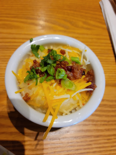 Chilis Grill & Bar image