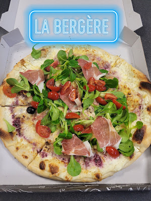 la pizzeria à Tarascon-sur-Ariège