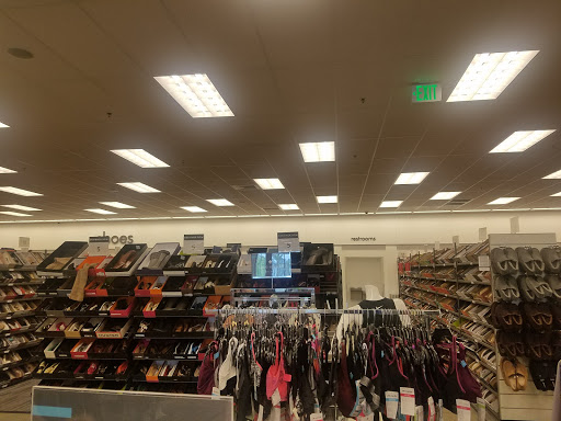 Department Store «Nordstrom Rack Cerritos Best Plaza», reviews and photos, 11111 183rd St, Cerritos, CA 90703, USA