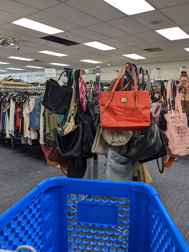 Thrift Store «Goodwill», reviews and photos, 5461 Marlton Pike # 2, Pennsauken Township, NJ 08109, USA