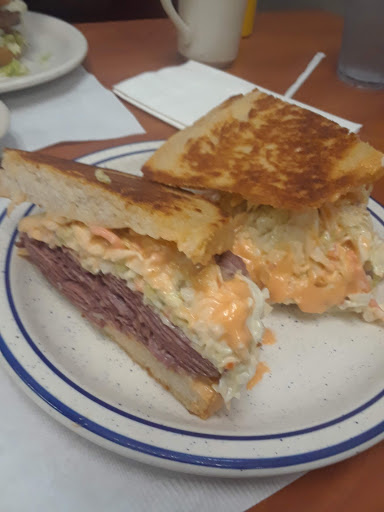 Shopping Mall «Lincoln Shopping Center», reviews and photos, 26092 Greenfield Rd, Oak Park, MI 48237, USA