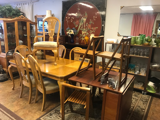 Thrift Store «Second Impressions - Resale for a Cause», reviews and photos, 24412 Muirlands Blvd, Lake Forest, CA 92630, USA