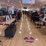 Photo n° 3 de l'avis de Cédric. fait le 22/11/2020 à 10:48 pour Monop' VERSAILLES CARNOT à Versailles