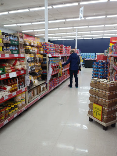 Grocery Store «Save-A-Lot», reviews and photos, 833 Louisville Rd, Frankfort, KY 40601, USA