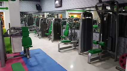 Fitholic Gym - 2, RR Block, Rohtak Rd, near Peera garhi, Mianwali Nagar, Paschim Vihar, New Delhi, Delhi 110087, India