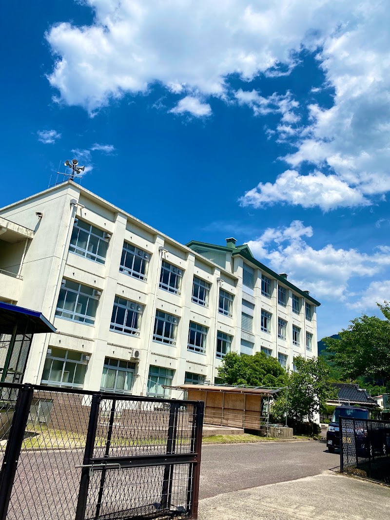 広島市立鈴張小学校