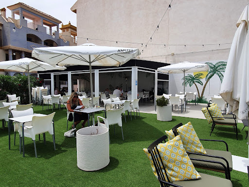 Campbell's Bar & Restaurant en Roda