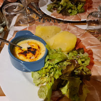 Raclette du Restaurant français Chez le Gaulois à Sarlat-la-Canéda - n°1