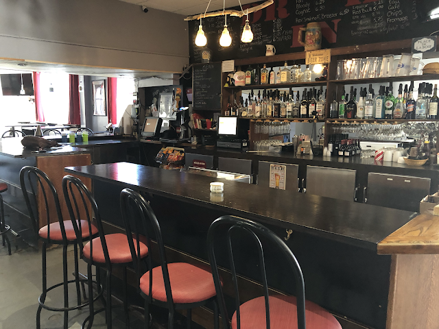 Bistro Du Coin A S De Danville Inc (Le)