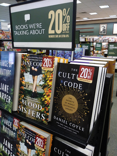 Book Store «Barnes & Noble», reviews and photos, 2619 Miamisburg Centerville Rd, Dayton, OH 45459, USA