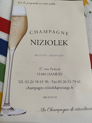 Champagne Guy Niziolek et Fils à Damery