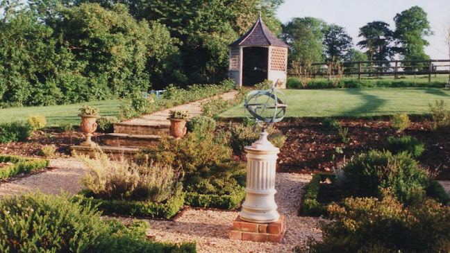 Alison Bockh Garden Design - Plymouth