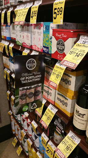 Grocery Store «Safeway», reviews and photos, 20685 SW Roy Rogers Rd, Sherwood, OR 97140, USA
