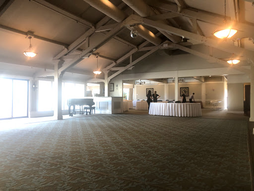 Country Club «Rainier Golf and Country Club», reviews and photos, 11133 Des Moines Memorial Dr, Seattle, WA 98168, USA