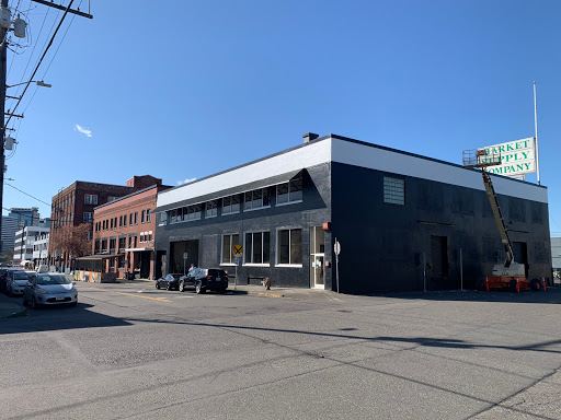 Outdoor Furniture Store «loveTEAK Patio Furniture Warehouse», reviews and photos, 831 SE Martin Luther King Jr Blvd, Portland, OR 97214, USA