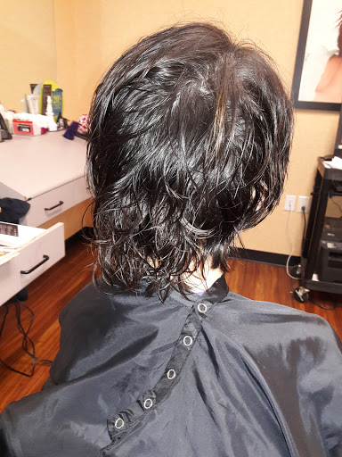Hair Salon «SmartStyle Hair Salon», reviews and photos, 3025 Lancaster Dr NE, Salem, OR 97305, USA