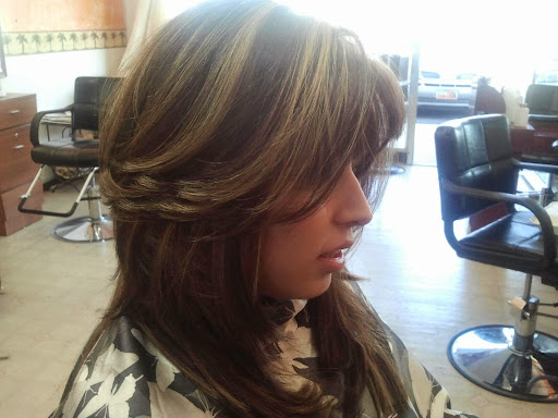 Beauty Salon «Angelica Dominican Beauty Salon», reviews and photos, 1905 Mott Ave, Far Rockaway, NY 11691, USA