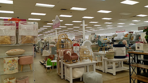 Department Store «HomeGoods», reviews and photos, 2692 Madison Rd G, Cincinnati, OH 45208, USA