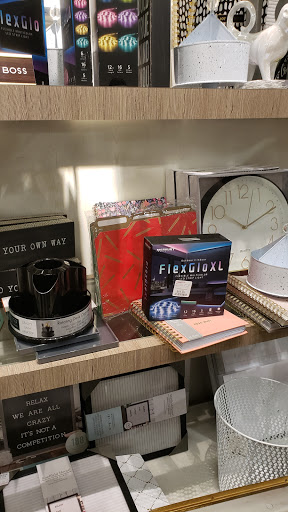 Department Store «T.J. Maxx & HomeGoods», reviews and photos, 717 Boardman Poland Rd, Youngstown, OH 44512, USA