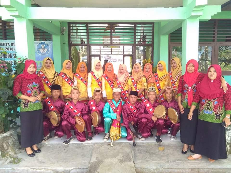 Foto SMP  Negeri Satu Atap 1 Lumbok Seminung, Kab. Lampung Barat