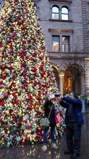 Liquor Store «Beekman Liquors», reviews and photos, 500 Lexington Ave, New York, NY 10017, USA