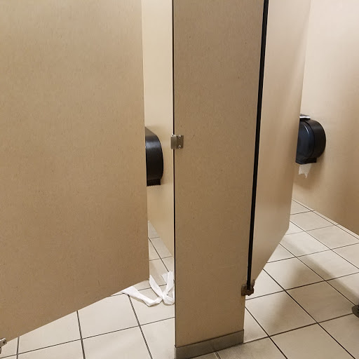 Grocery Store «Harveys Supermarket», reviews and photos, 777 N Market St, Jacksonville, FL 32202, USA