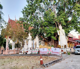Wat Wutharam photo