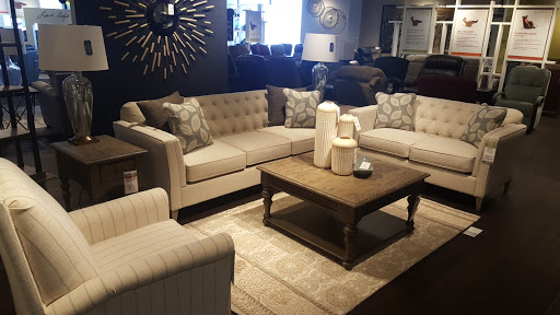 Furniture Store «La-Z-Boy Furniture Galleries», reviews and photos, 27754 Novi Rd, Novi, MI 48377, USA