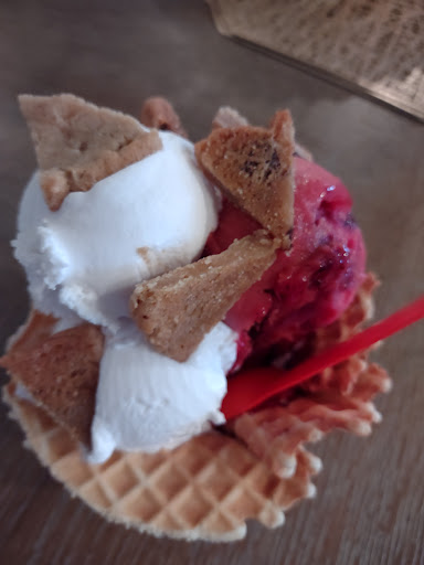 Ice Cream Shop «Sweet Republic», reviews and photos, 6054 N 16th St, Phoenix, AZ 85014, USA