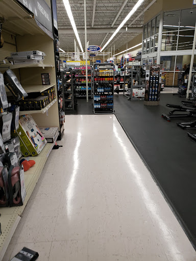 Sporting Goods Store «Academy Sports + Outdoors», reviews and photos, 8843 Veterans Memorial Blvd, Metairie, LA 70003, USA