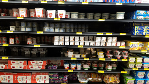 Grocery Store «Grocery Outlet Bargain Market», reviews and photos, 354 S 1st Ave, Hillsboro, OR 97123, USA