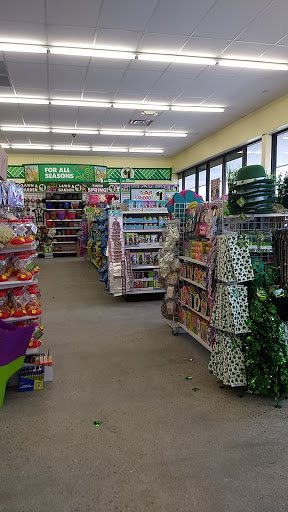 Dollar Store «Dollar Tree», reviews and photos, 6750 River Rd, Marine City, MI 48039, USA