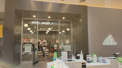 Shoe Store «Adidas», reviews and photos, 447 Great Mall Dr #556, Milpitas, CA 95035, USA