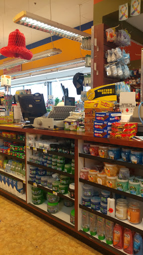 Supermarket «Fine Fare», reviews and photos, 595 Old Country Rd, Westbury, NY 11590, USA