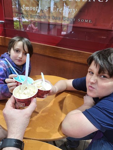 Ice Cream Shop «Cold Stone Creamery», reviews and photos, 15 Blake Blvd, Kissimmee, FL 34747, USA