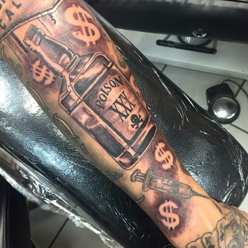 Tattoo Shop «Think Ink Tattoos», reviews and photos, 21626 Ventura Blvd, Woodland Hills, CA 91364, USA