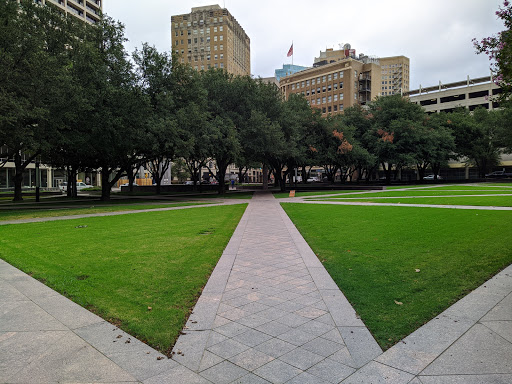Park «Burnett Park», reviews and photos, 501 W 7th St, Fort Worth, TX 76102, USA