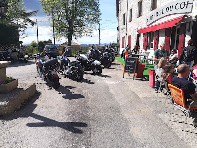 Auberge du col à Pavezin