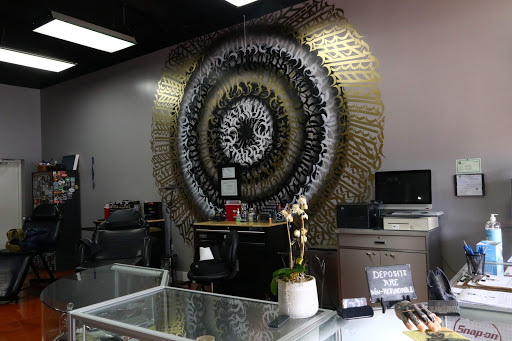 Tattoo Shop «Bloodline Tattoo and Body Piercing», reviews and photos, 42005 Cook St, Palm Desert, CA 92211, USA