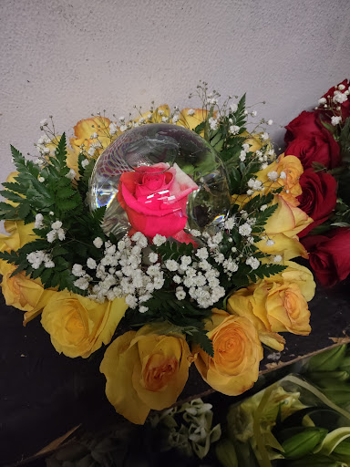 Florist «Flowers Vs Flowers», reviews and photos, 414 Main St, Paterson, NJ 07501, USA