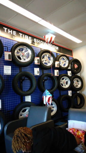 Tire Shop «Firestone Complete Auto Care», reviews and photos, 14089 New Halls Ferry Road, Florissant, MO 63033, USA