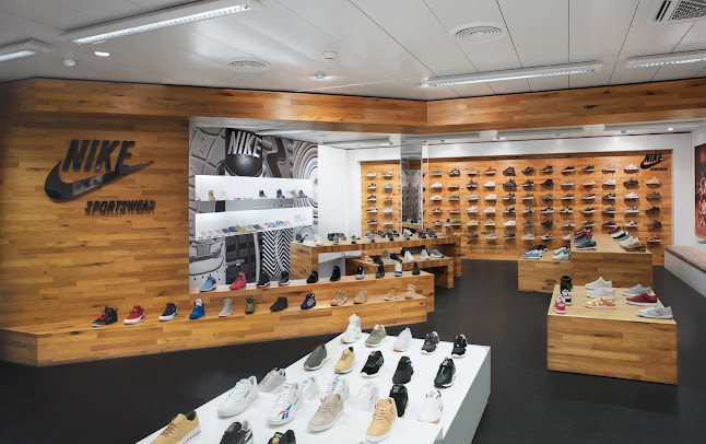 Titolo Sneakers & Streetwear Bern - Bern