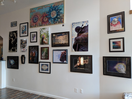 Tattoo Shop «Symbolic Tattoo», reviews and photos, 551 W Douglas Ave, Wichita, KS 67201, USA