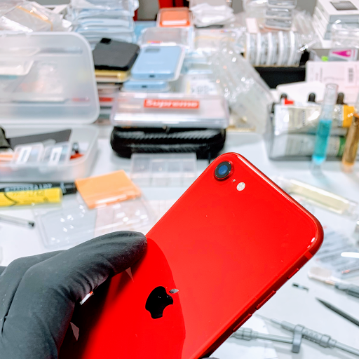 Sunset iPhone Screen Repair Los Angeles image